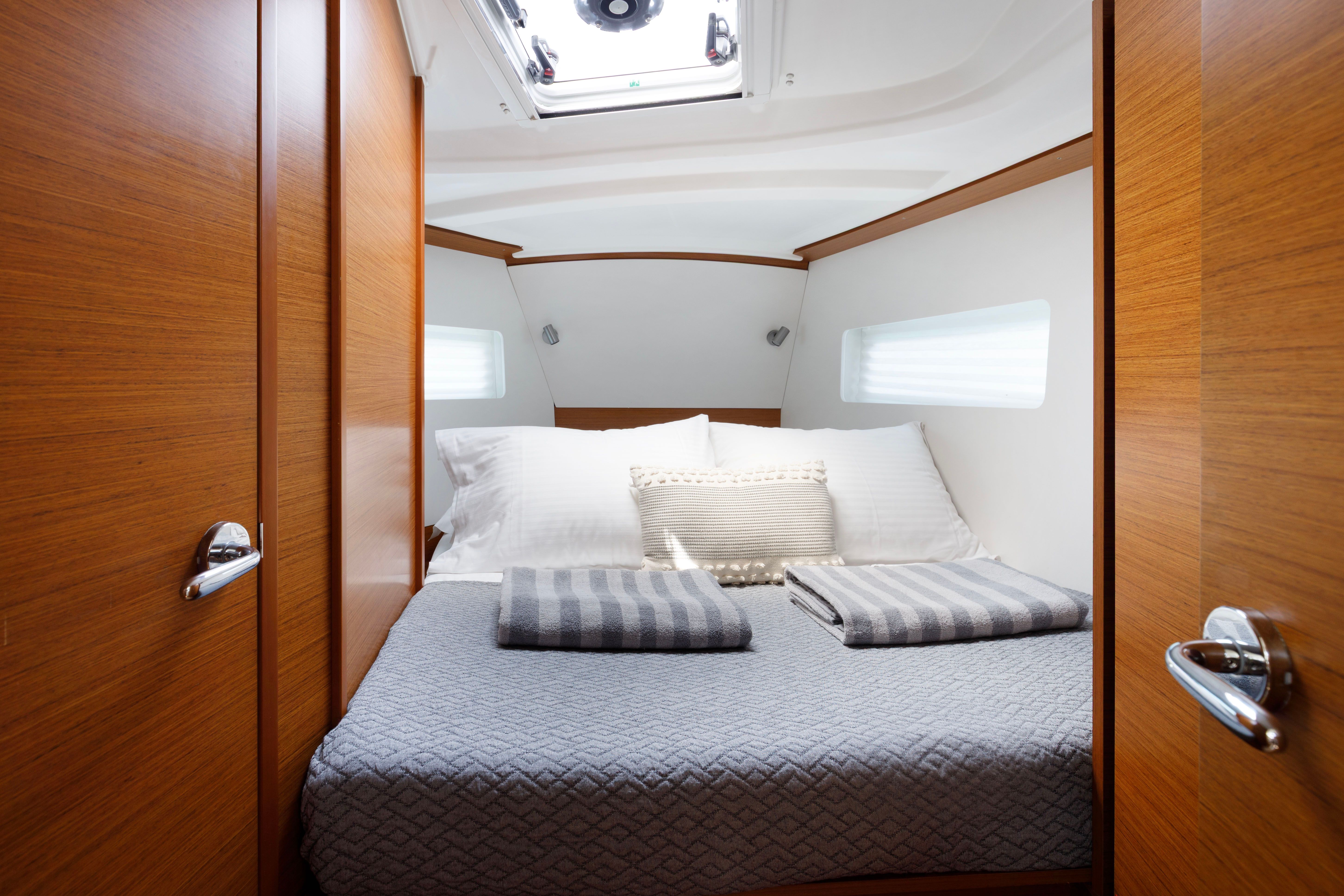 Jeanneau Sun Odyssey 380 | Albion