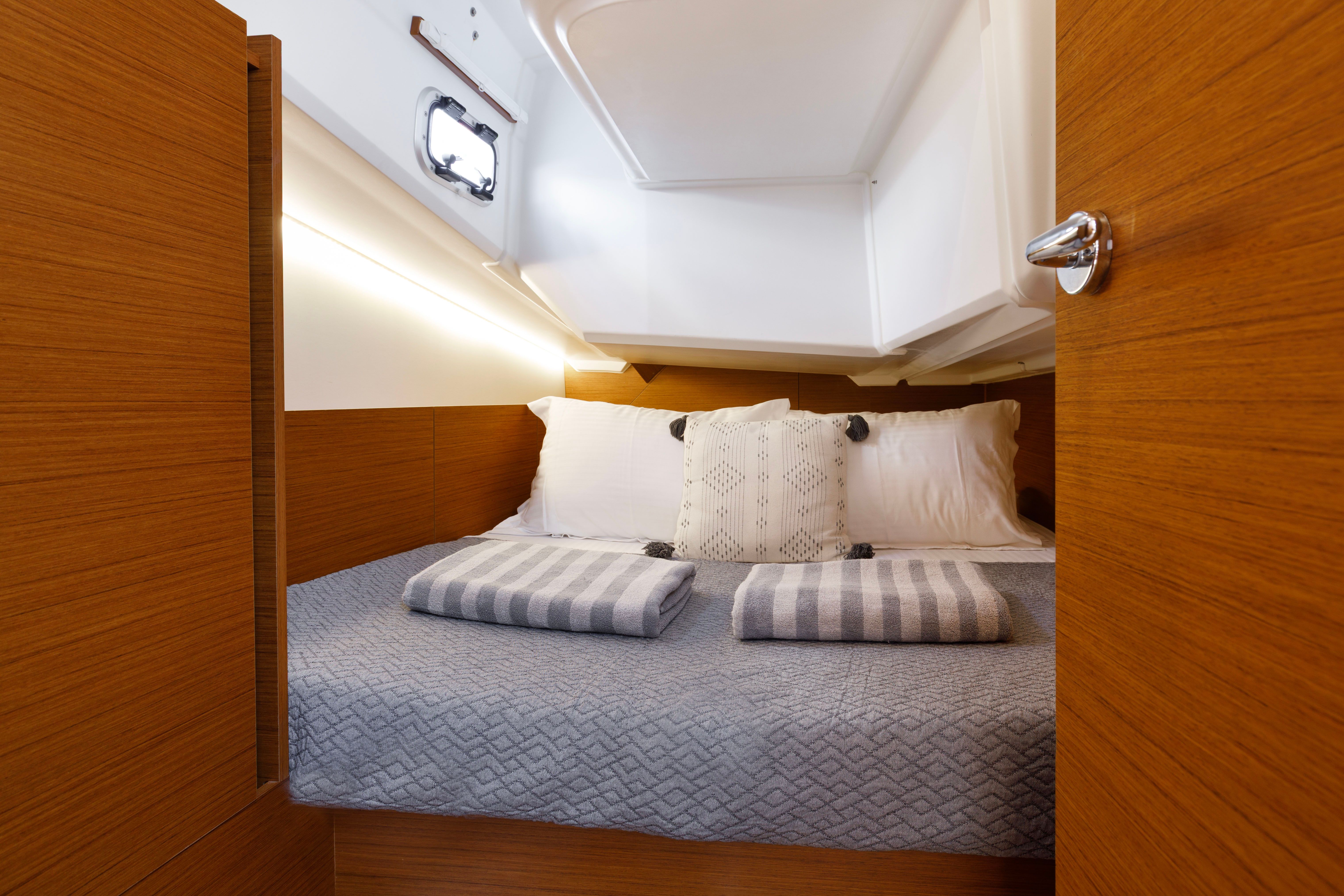 Jeanneau Sun Odyssey 380 | Albion