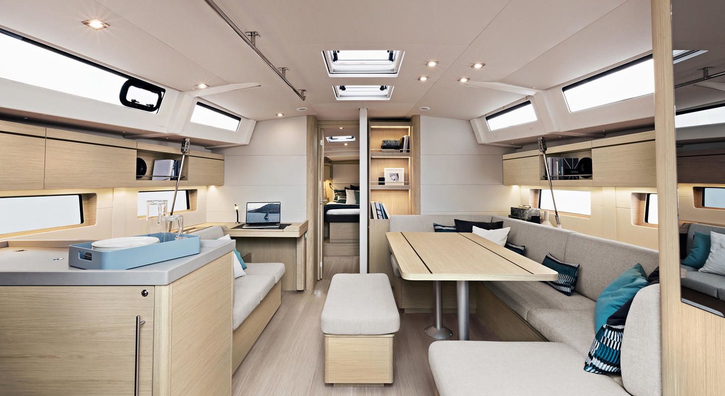 Beneteau Oceanis 46.1 | Moorings 22