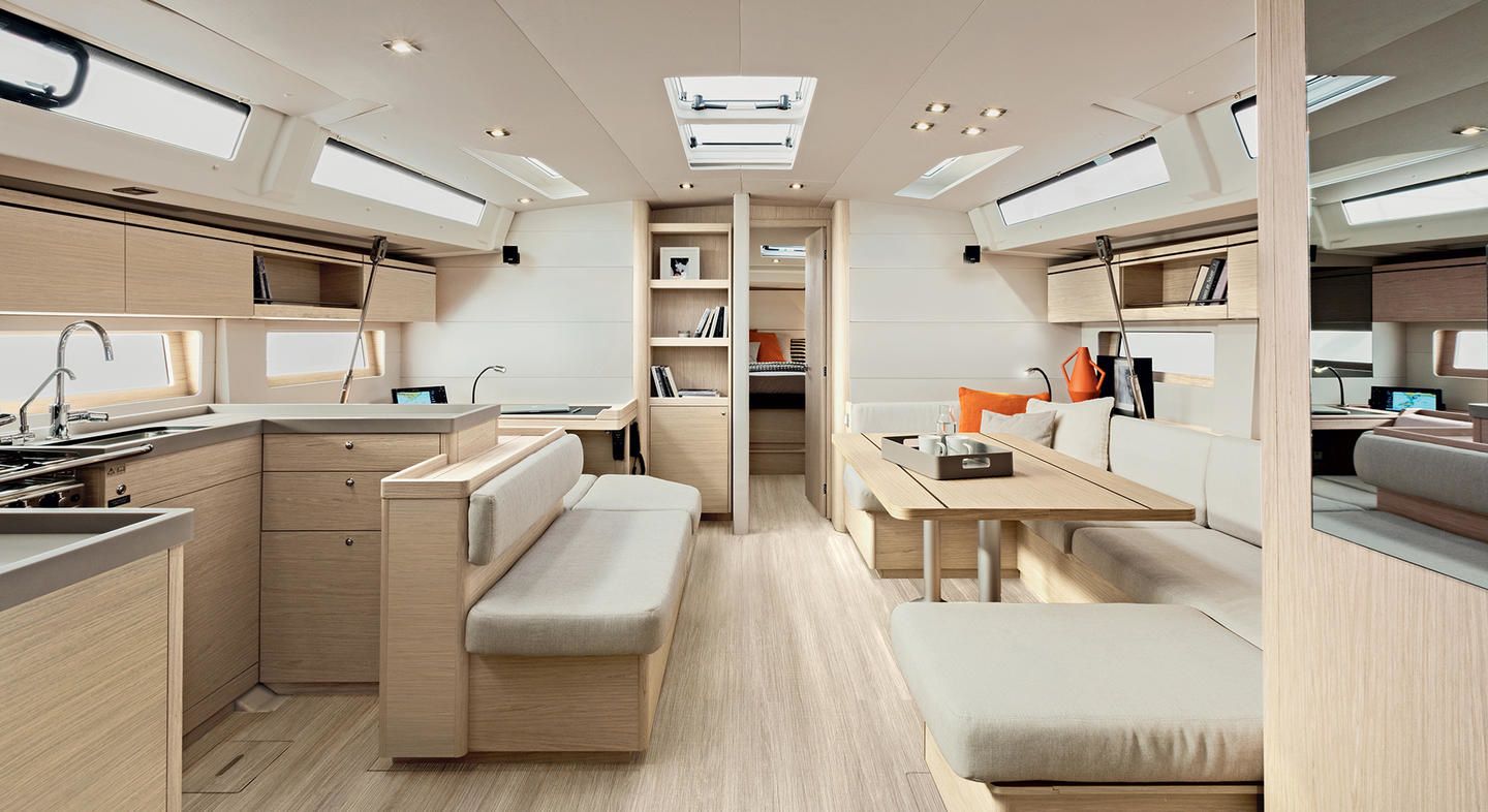 Beneteau Oceanis 51.1 | Moorings 22