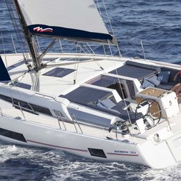 Beneteau Oceanis 51.1 | Moorings 22
