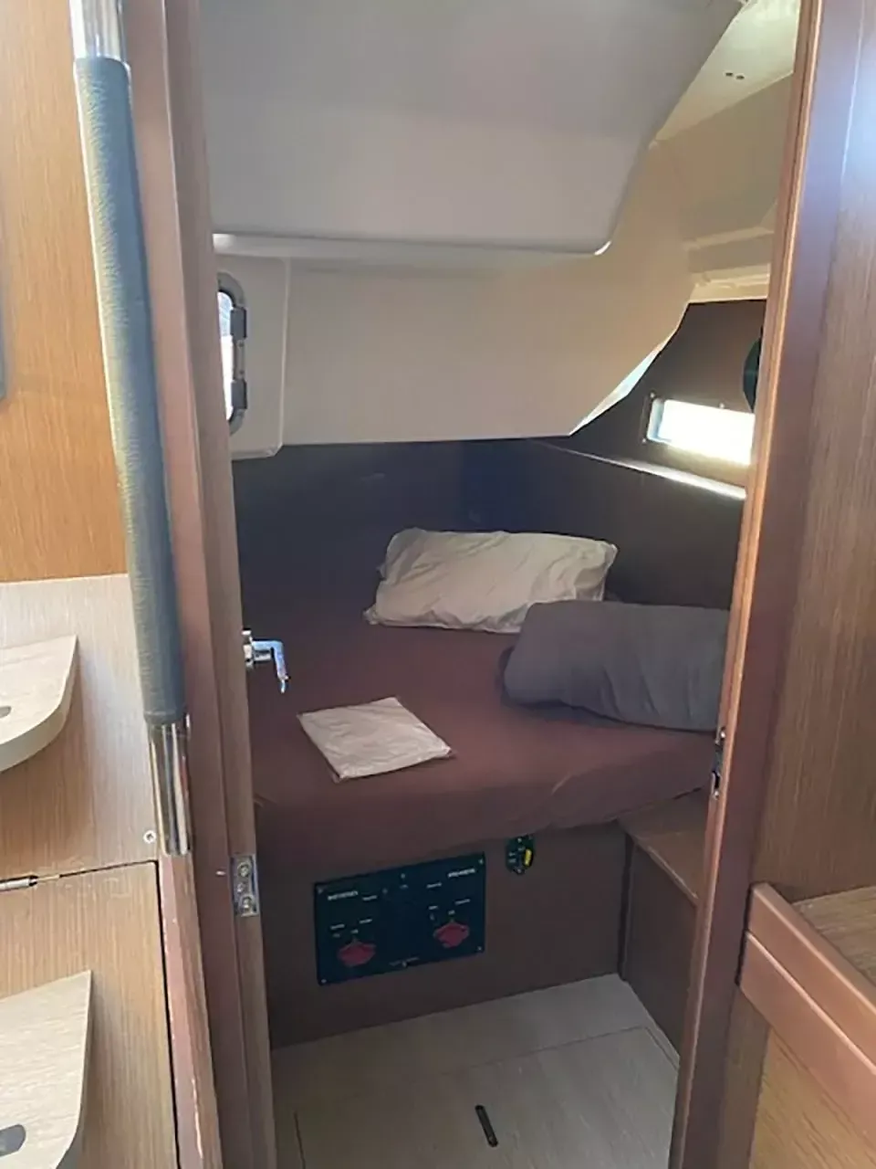 Beneteau Oceanis 40.1 | Jean Bart 3