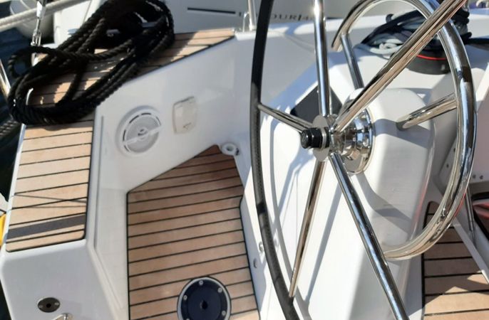 Jeanneau Sun Odyssey 410 | Saravah