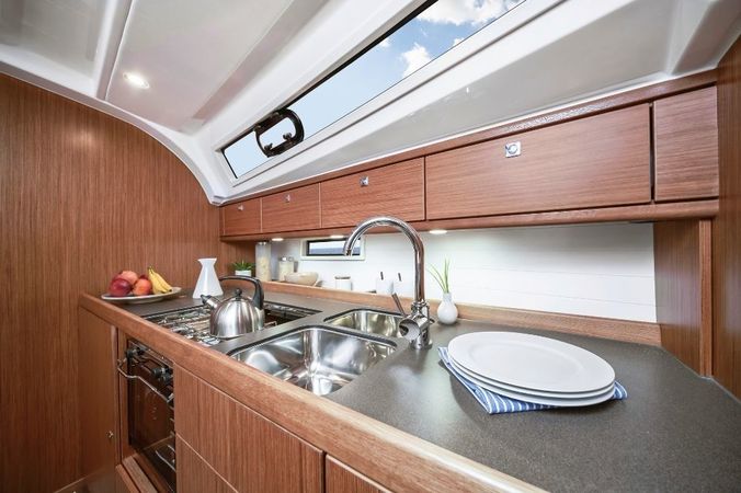 Bavaria Cruiser 41 | Marina