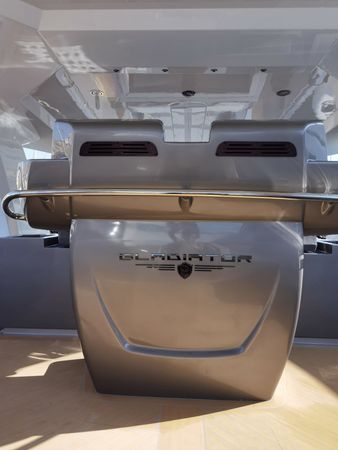 Canados Gladiator 631 | Next