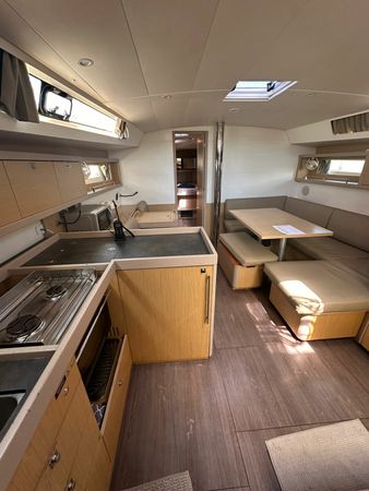 Beneteau Oceanis 45 | Megan