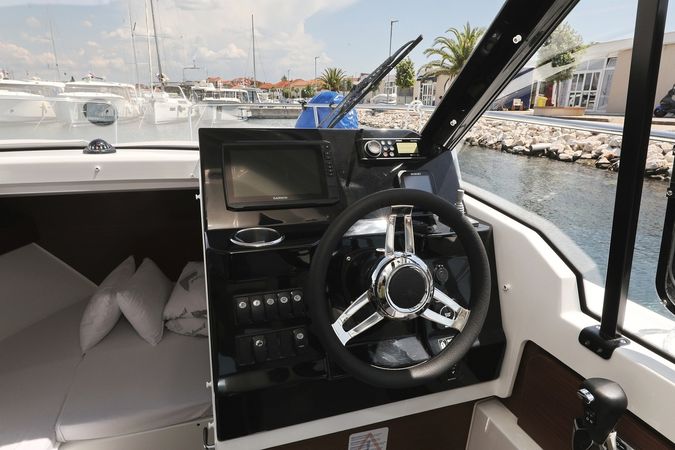 Jeanneau Merry Fisher 795 | Frida