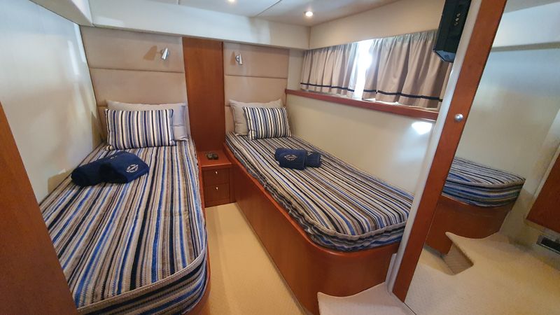 Sunseeker Portofino 53 | Infinity 1