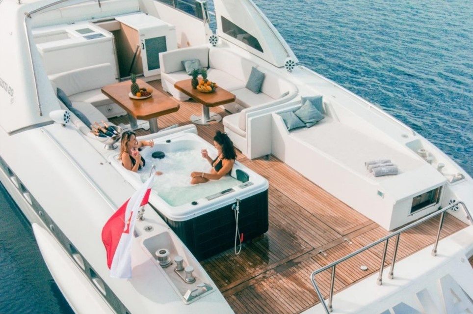Mangusta 80 | Nina