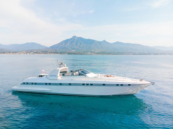 Mangusta 80 | Nina
