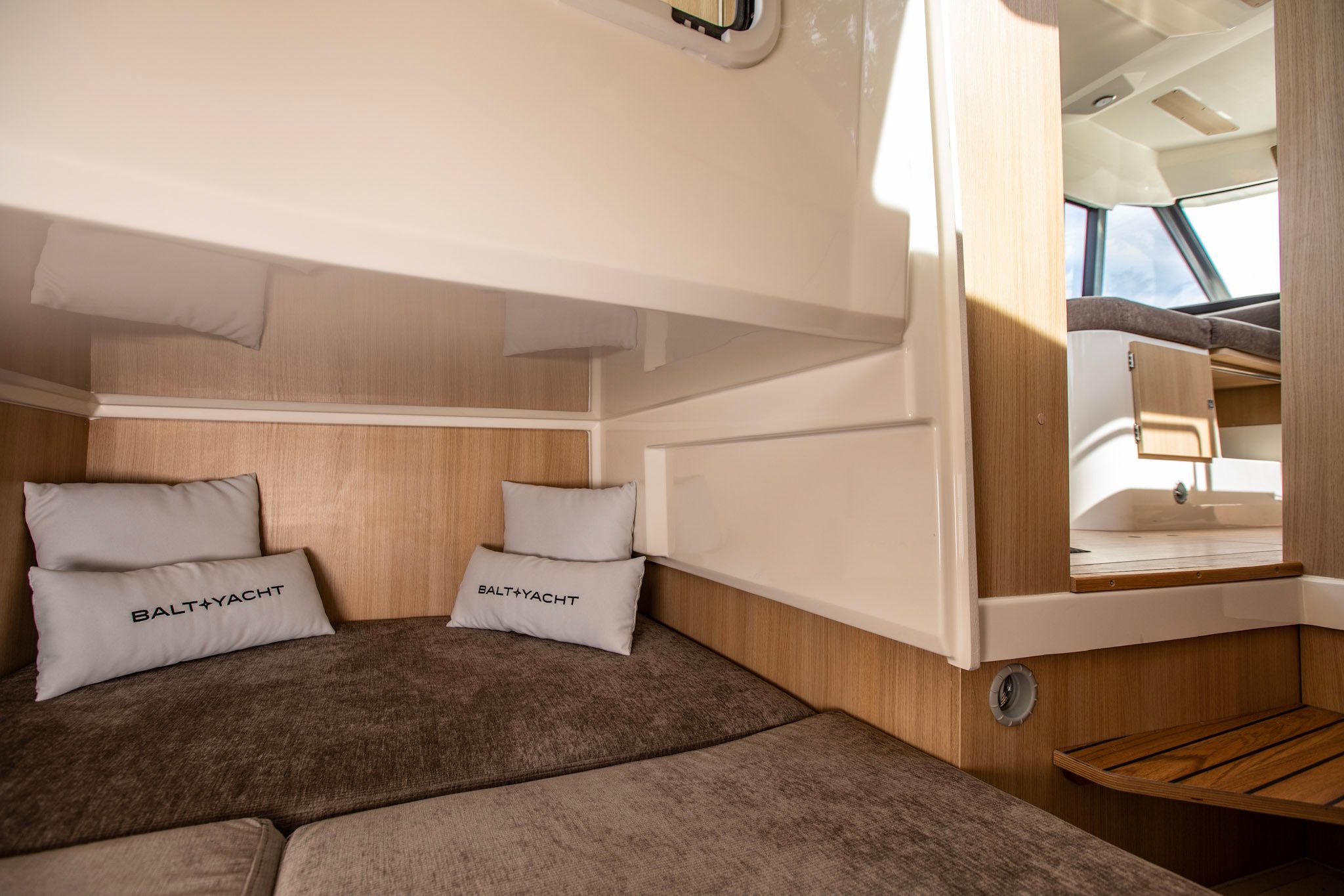 Sun Camper 35 Flybridge | Eva