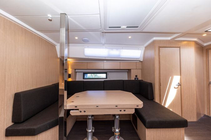 Bavaria C42 | Maraschino