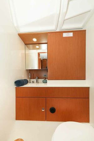 Bavaria C50 | Granat