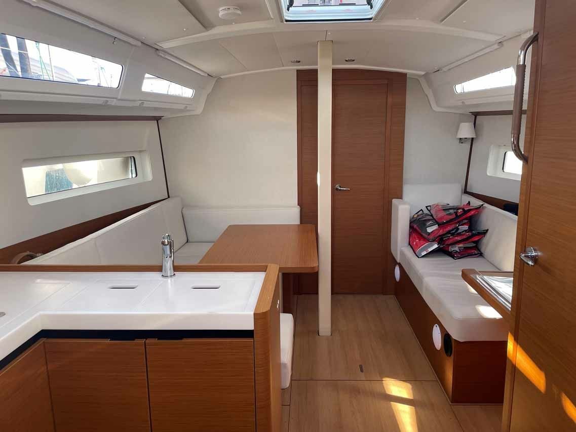 Jeanneau Sun Odyssey 380 | Mymia