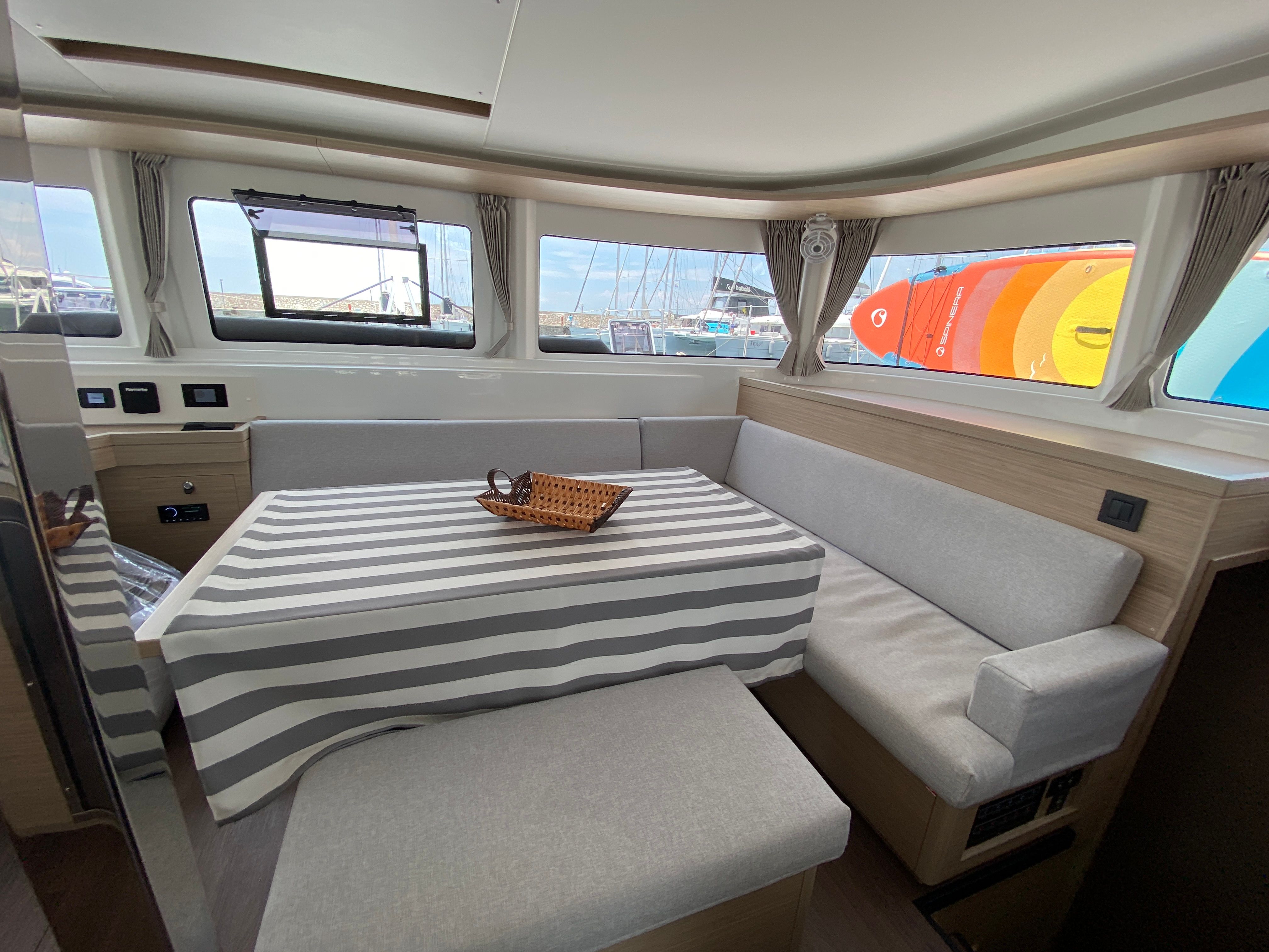 Lagoon 46 | Moondance