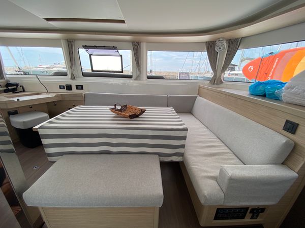 Lagoon 46 | Moondance