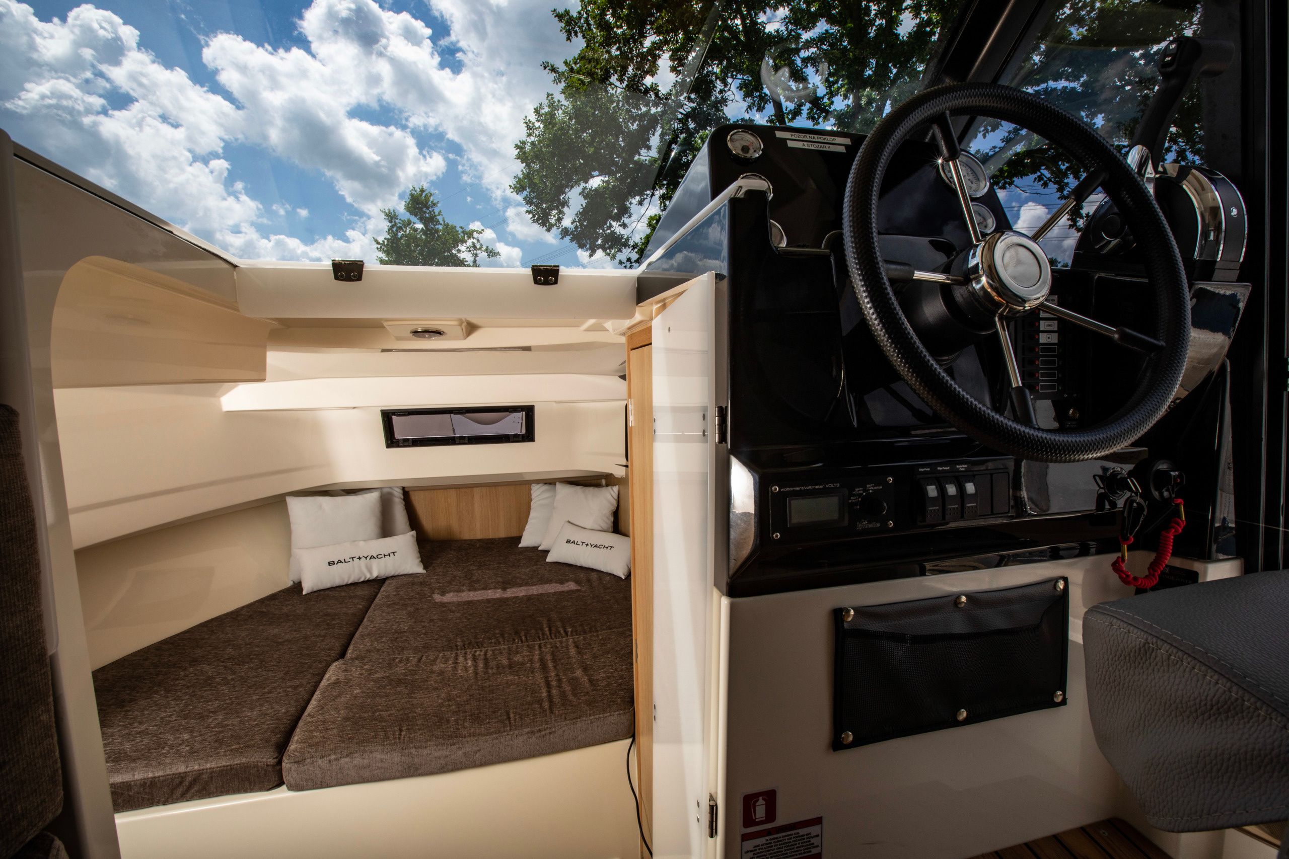 Sun Camper 35 Flybridge | Santia