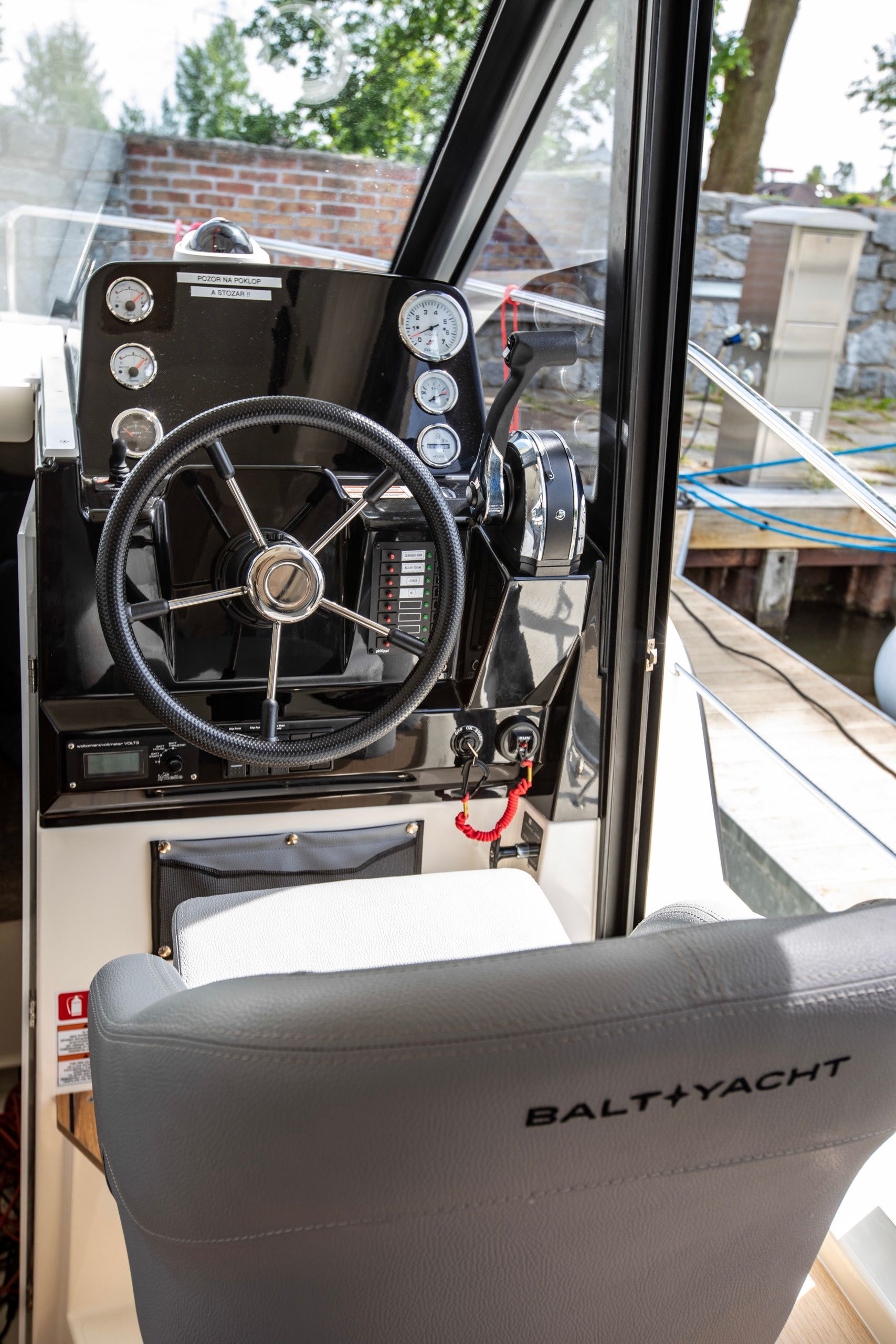 Sun Camper 35 Flybridge | Santia