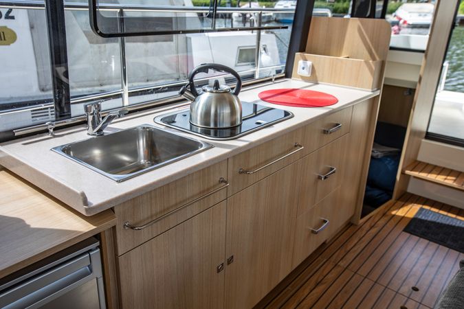 Sun Camper 35 Flybridge | Santia