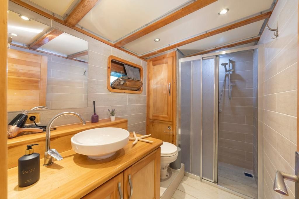 Trawler 24 | Quatros 23