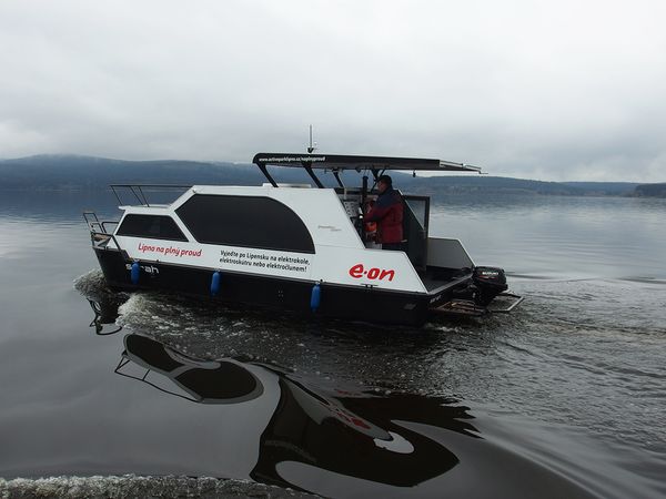 Trawler YB27 | Sarah