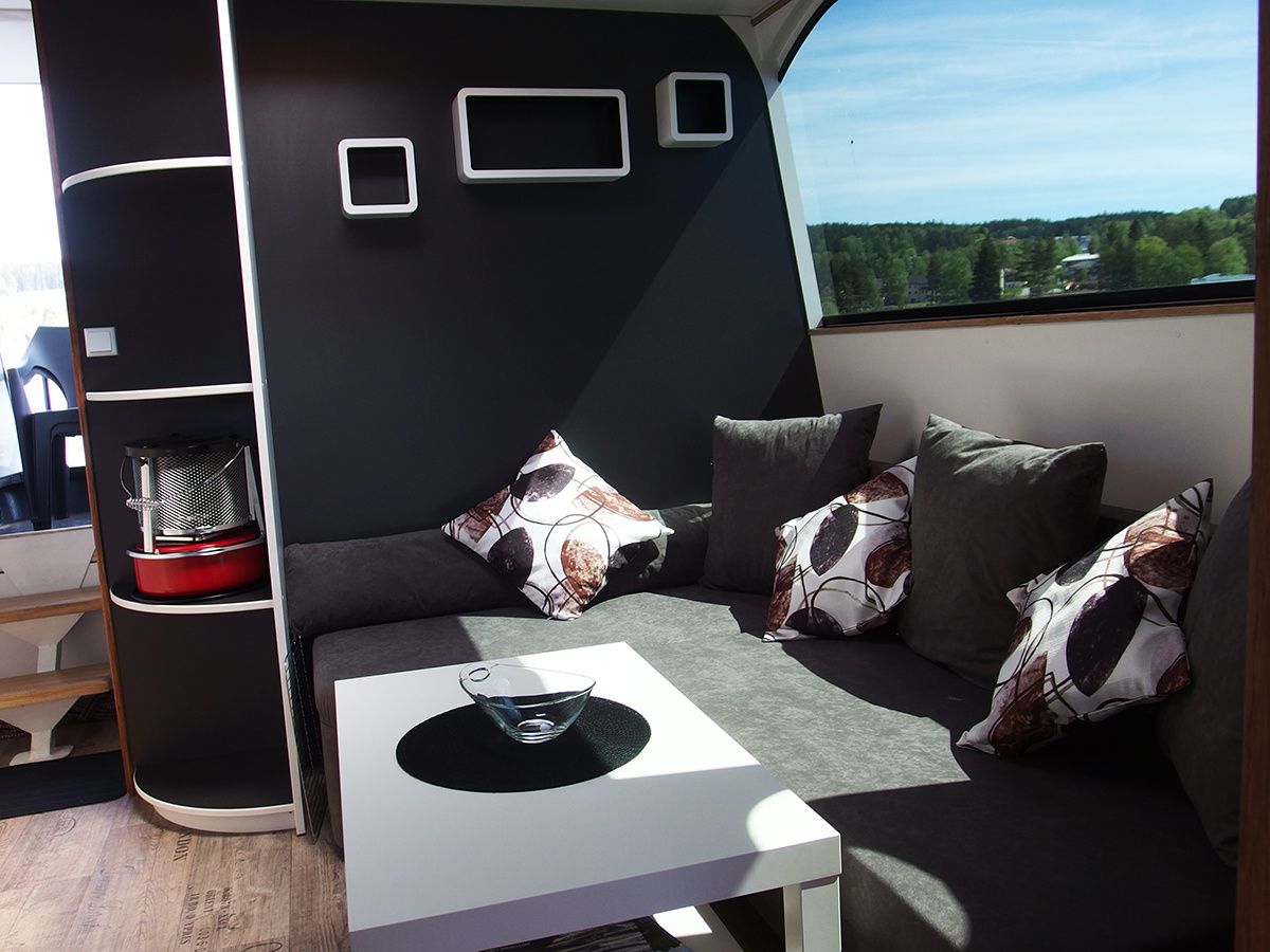 Trawler YB27 | Sarah