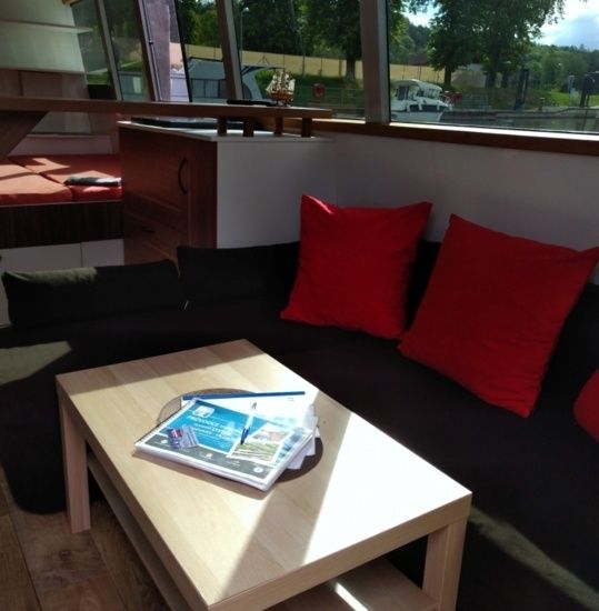 Trawler YB35 | Victoria