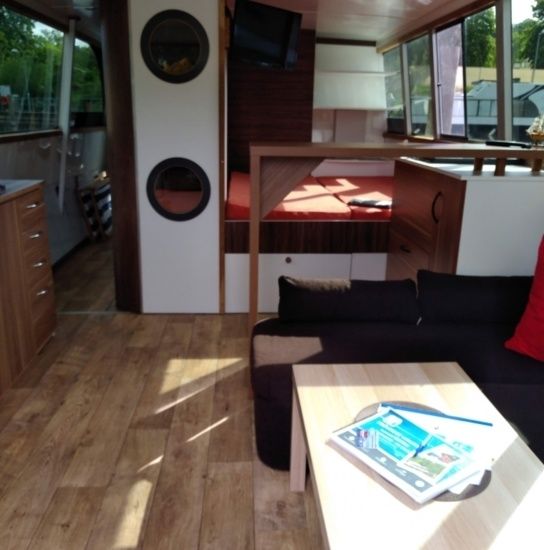 Trawler YB35 | Victoria