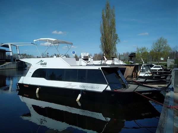 Trawler YB35 | Victoria