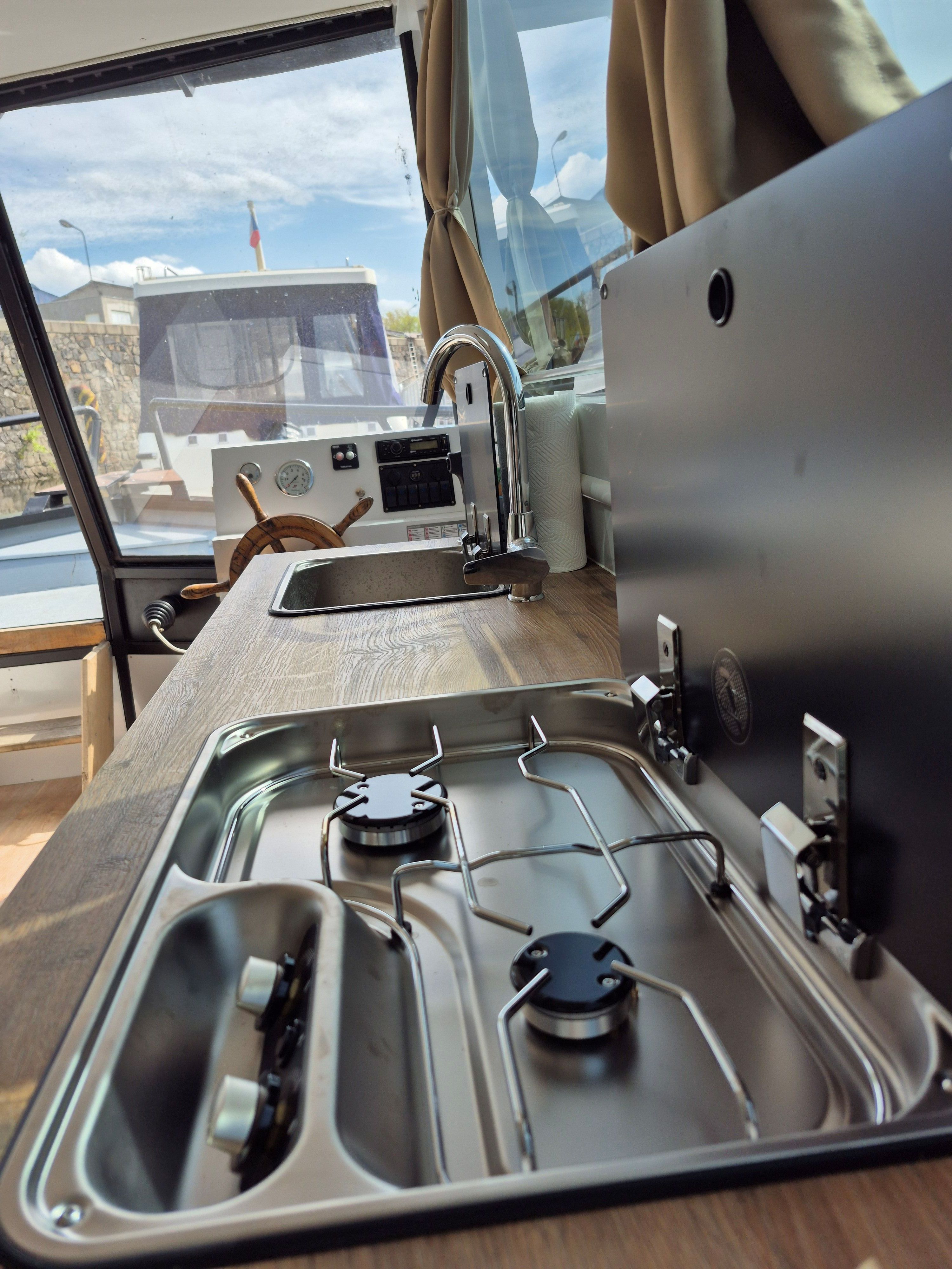 Trawler YB35 | Charlotte