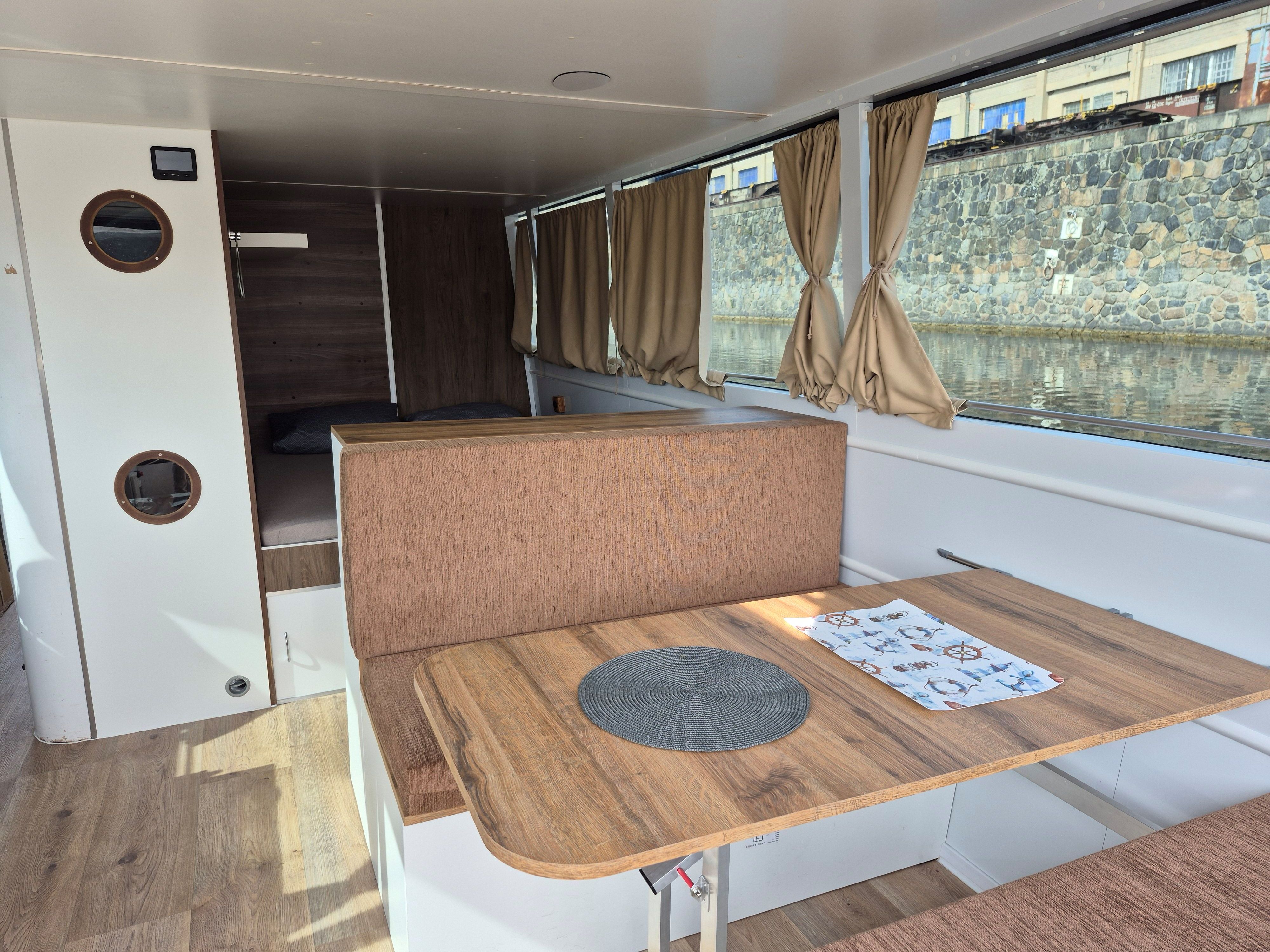 Trawler YB35 | Charlotte