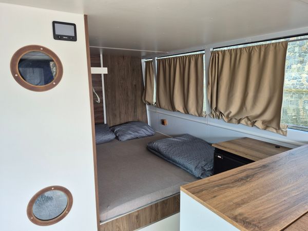 Trawler YB35 | Charlotte