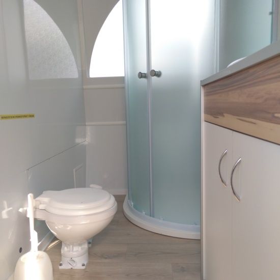 Trawler YB35 | Adele