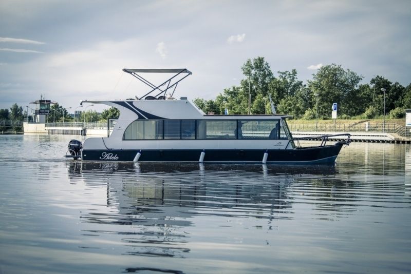 Trawler YB35 | Adele