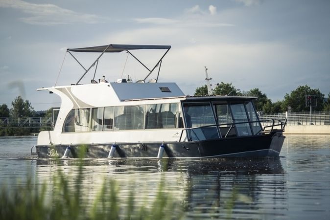 Trawler YB35 | Adele