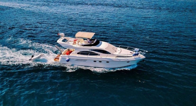 Azimut 46 | Ela 7