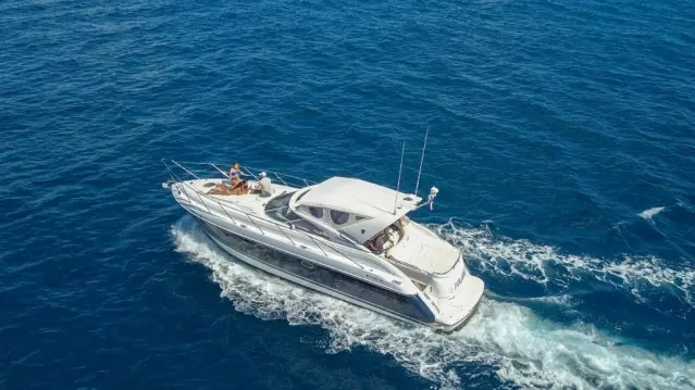 Fairline 43 | Volare