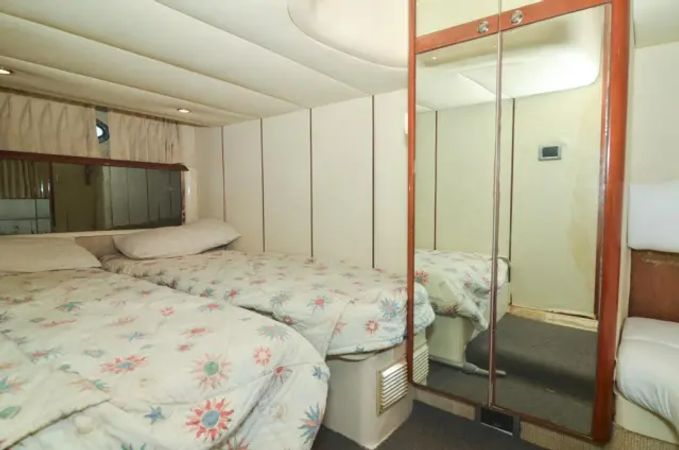 Fairline 43 | Volare