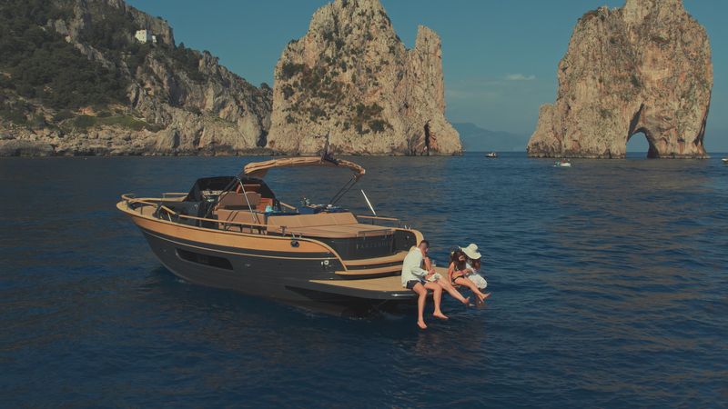 Positano 38 Open Gozzo | Leucosya