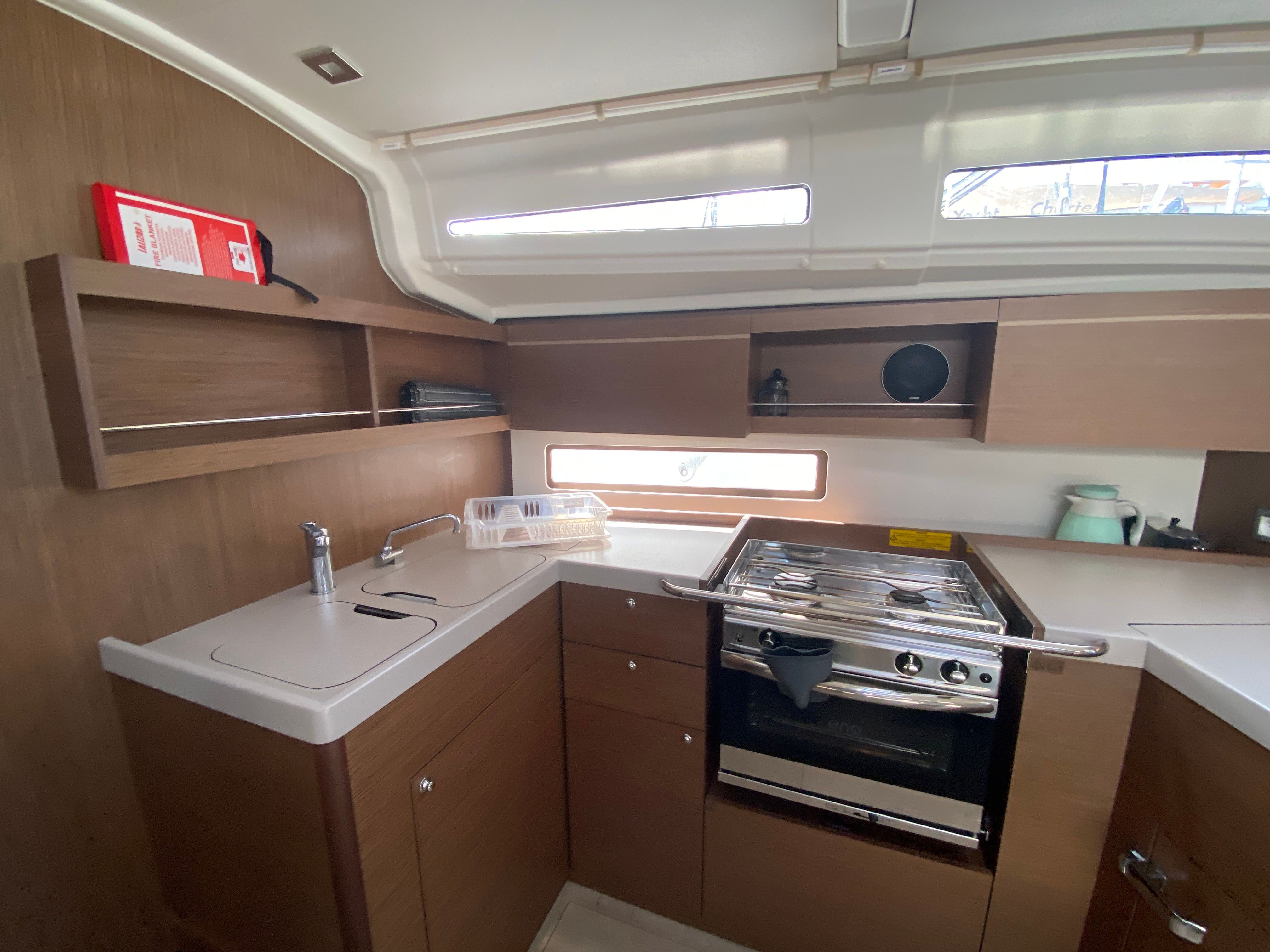 Beneteau Oceanis 40.1 | Vienna Nano