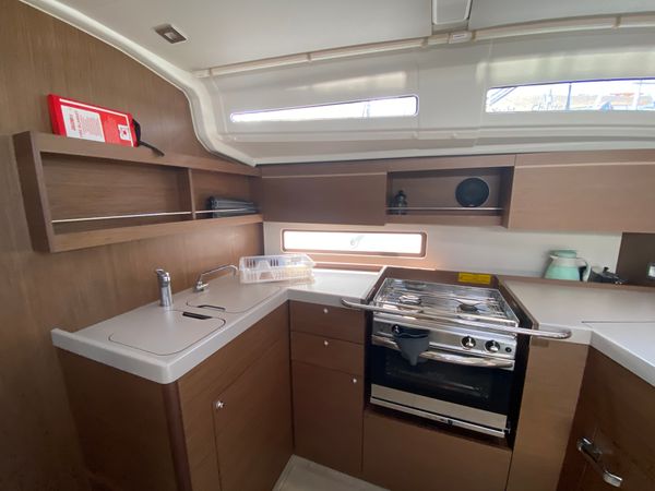 Beneteau Oceanis 40.1 | Vienna Nano