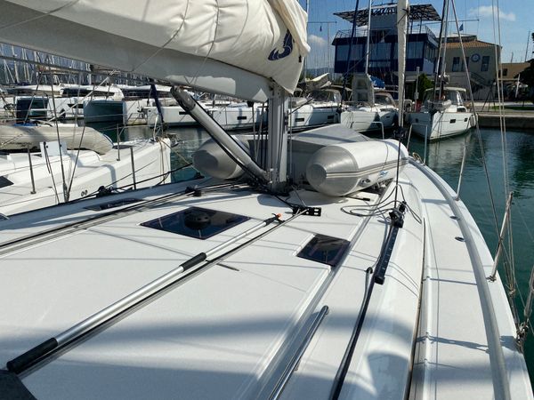 Beneteau Oceanis 40.1 | Vienna Nano