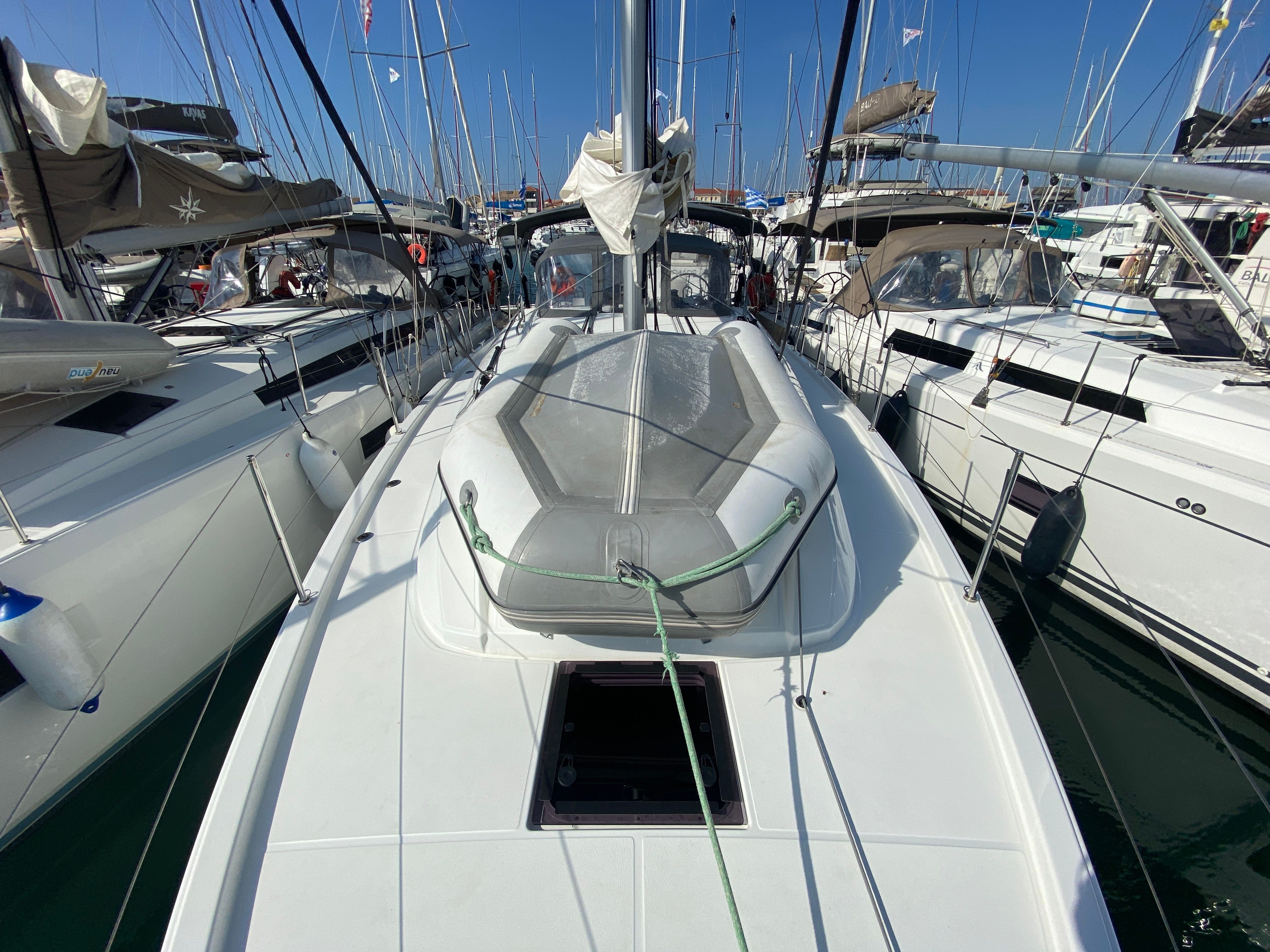 Beneteau Oceanis 40.1 | Vienna Nano