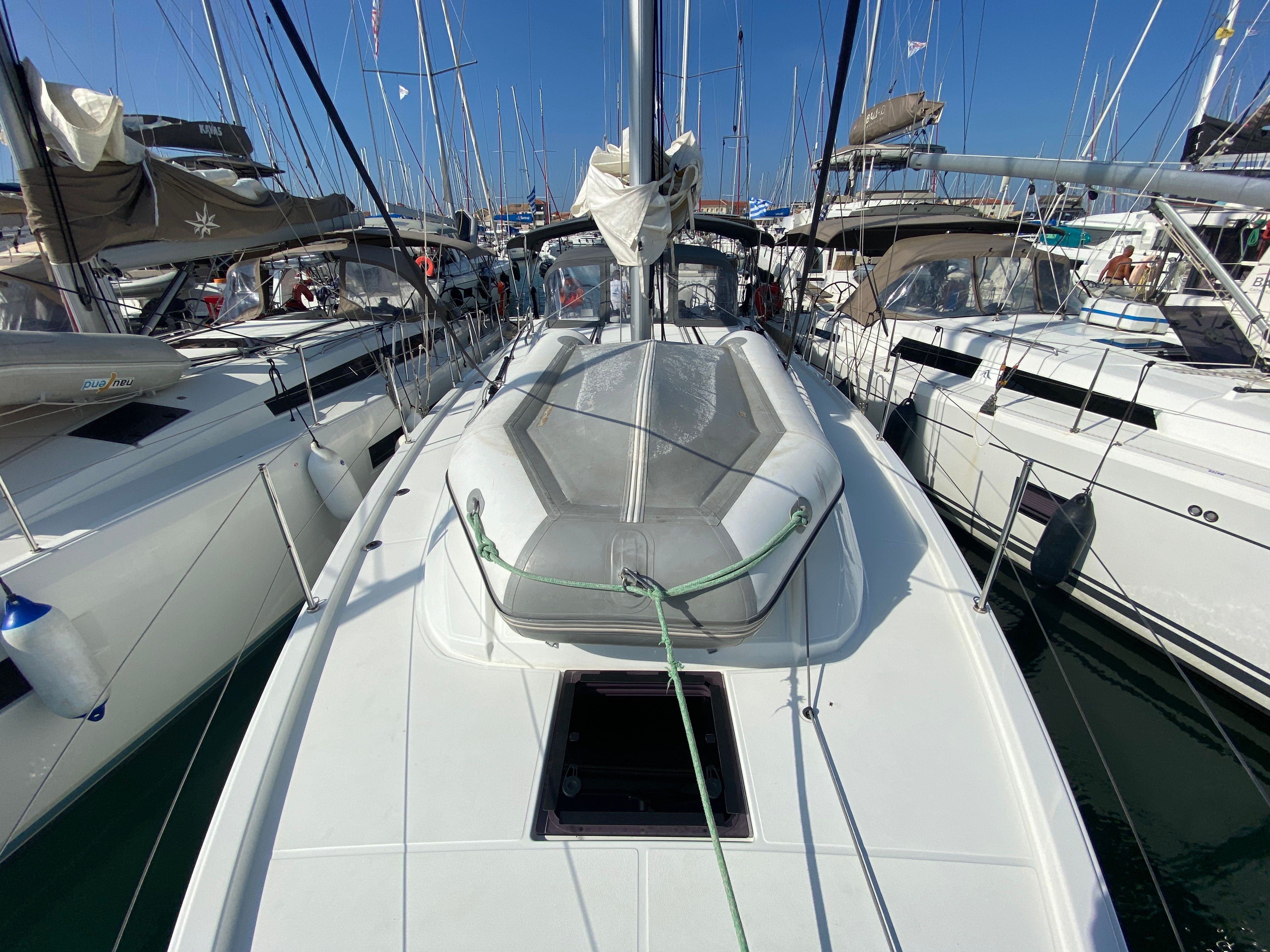 Beneteau Oceanis 40.1 | Vienna Nano
