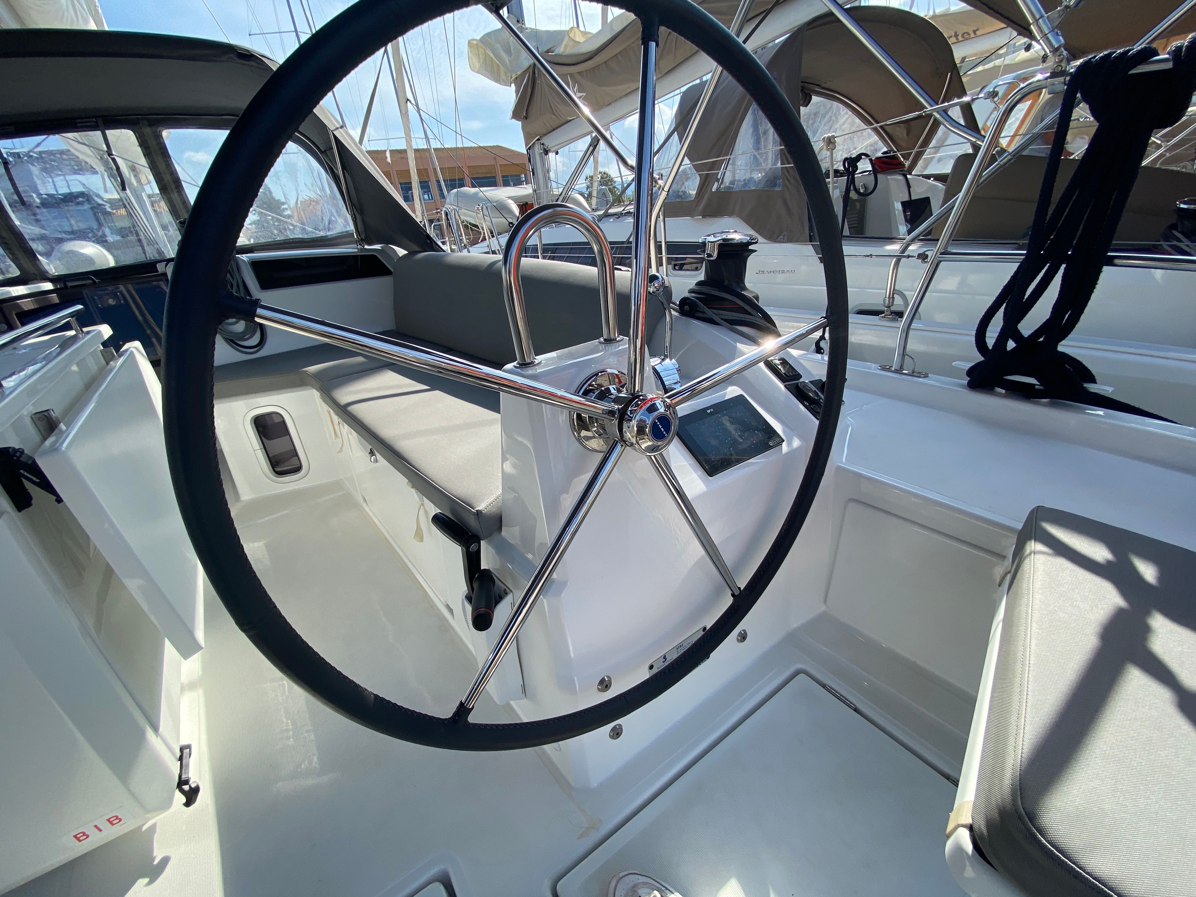 Beneteau Oceanis 40.1 | Vienna Nano
