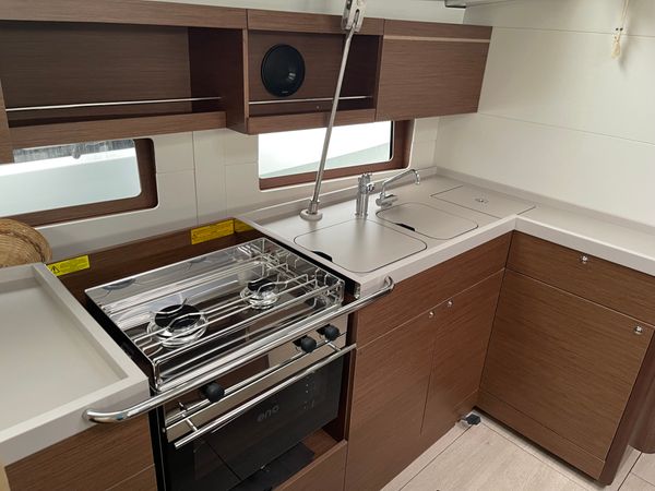 Beneteau Oceanis 46.1 | Evgenia