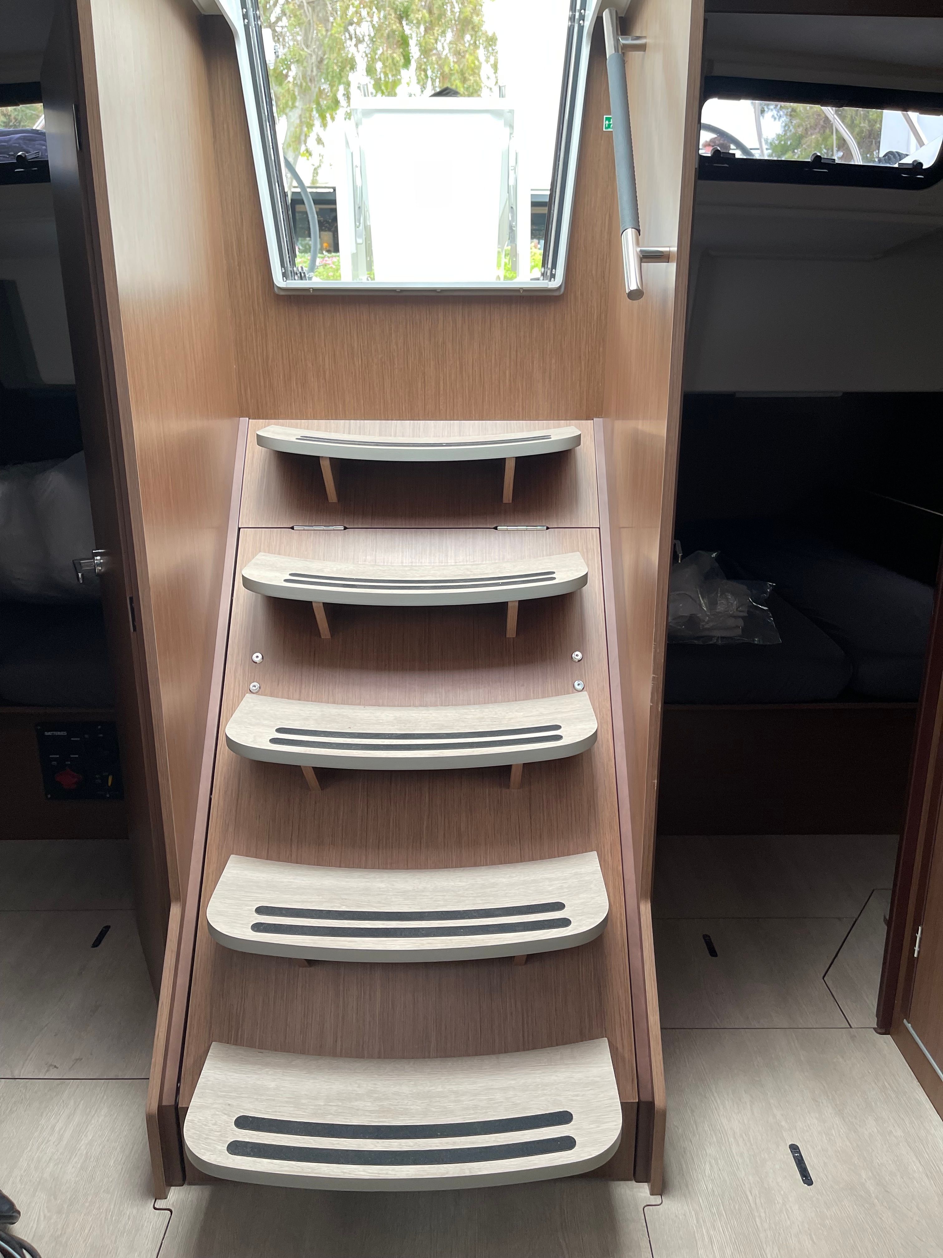 Beneteau Oceanis 46.1 | Evgenia