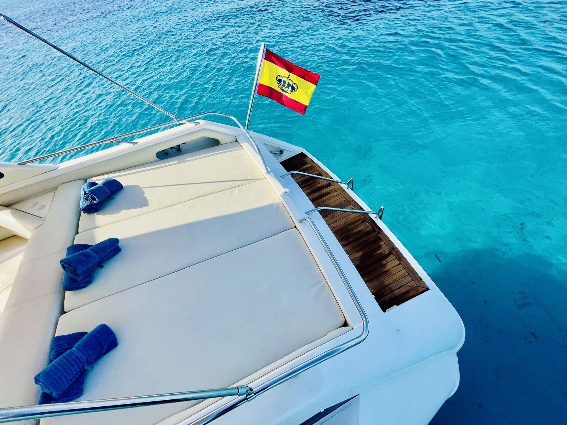 Sunseeker 43 | Be Happy