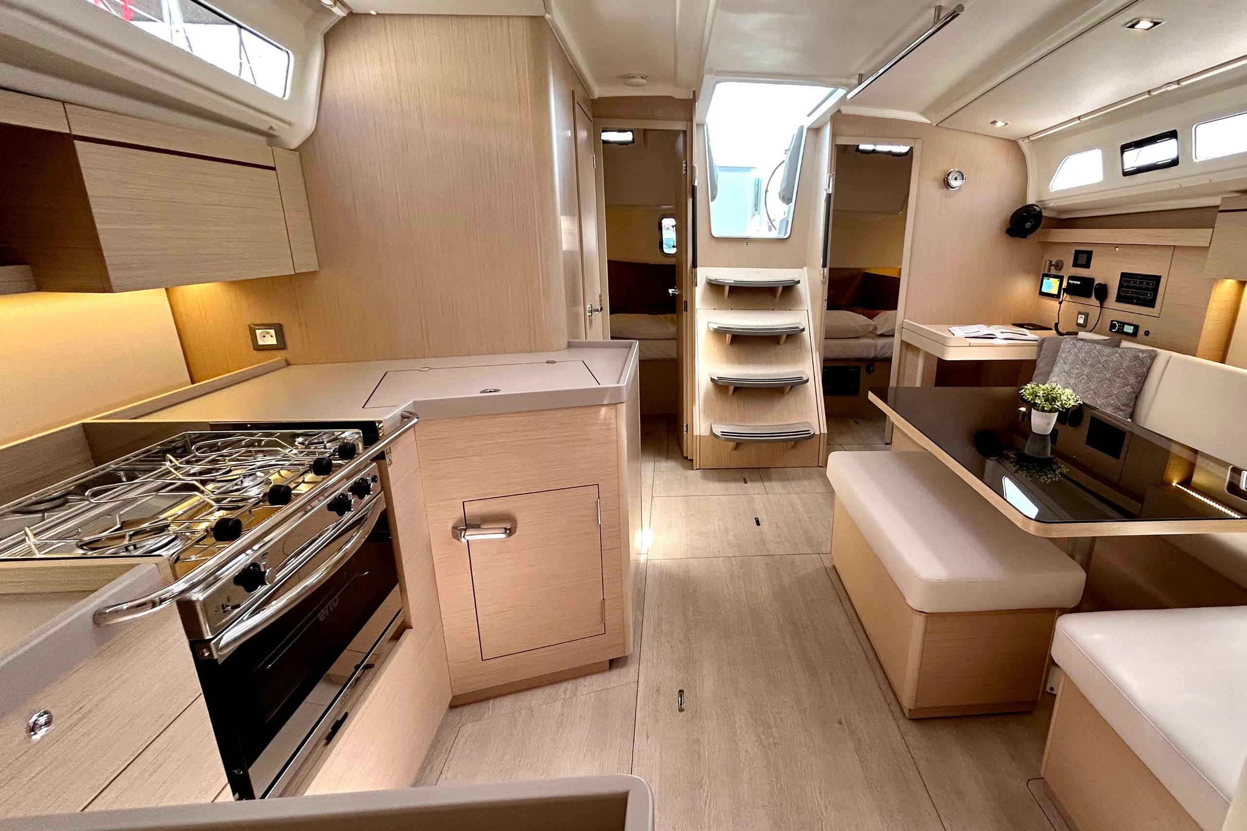 Beneteau Oceanis 40.1 | Valkyrie