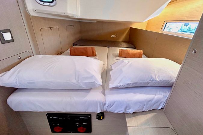 Beneteau Oceanis 40.1 | Valkyrie